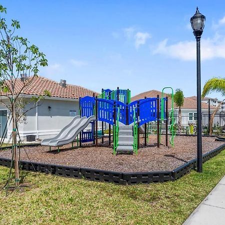 Elegant 2 Bed/2 Bath Apartment In Melbourne Fl 외부 사진