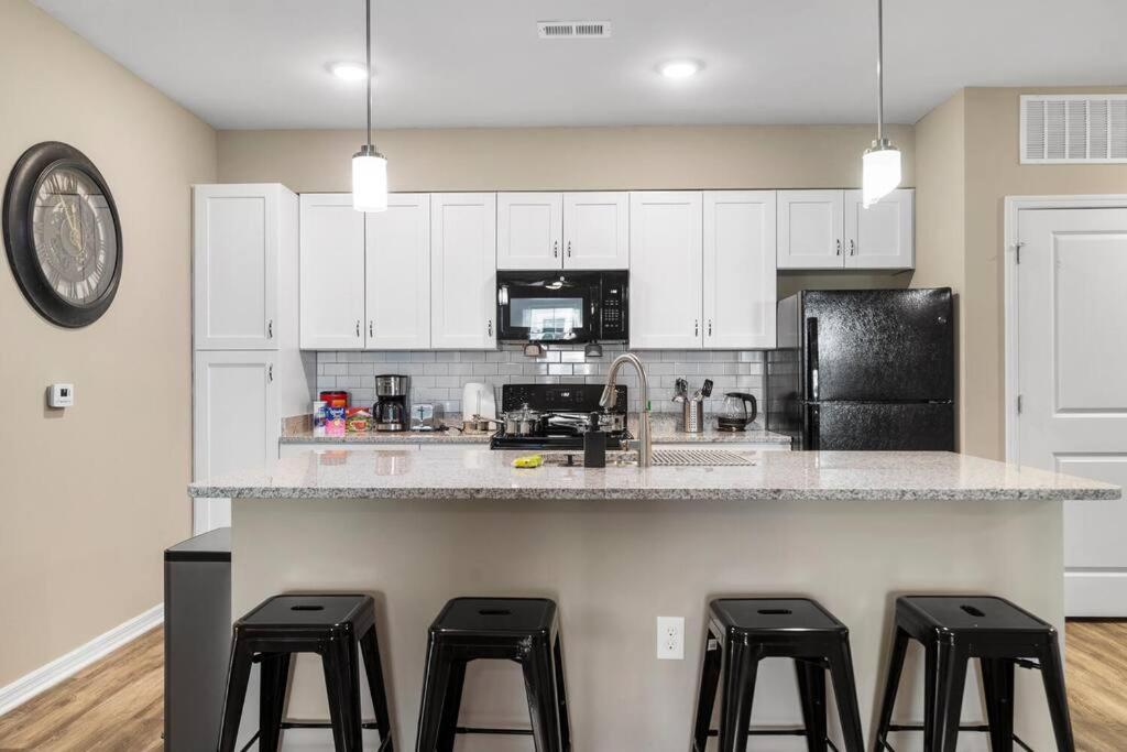 Elegant 2 Bed/2 Bath Apartment In Melbourne Fl 외부 사진