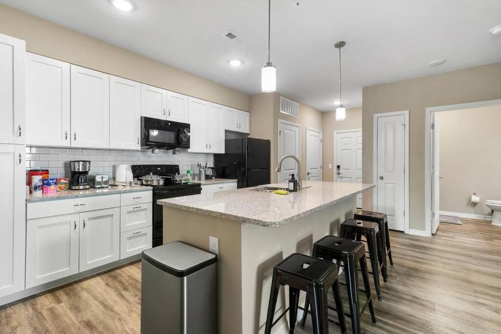 Elegant 2 Bed/2 Bath Apartment In Melbourne Fl 외부 사진