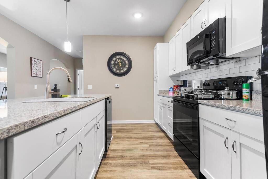 Elegant 2 Bed/2 Bath Apartment In Melbourne Fl 외부 사진