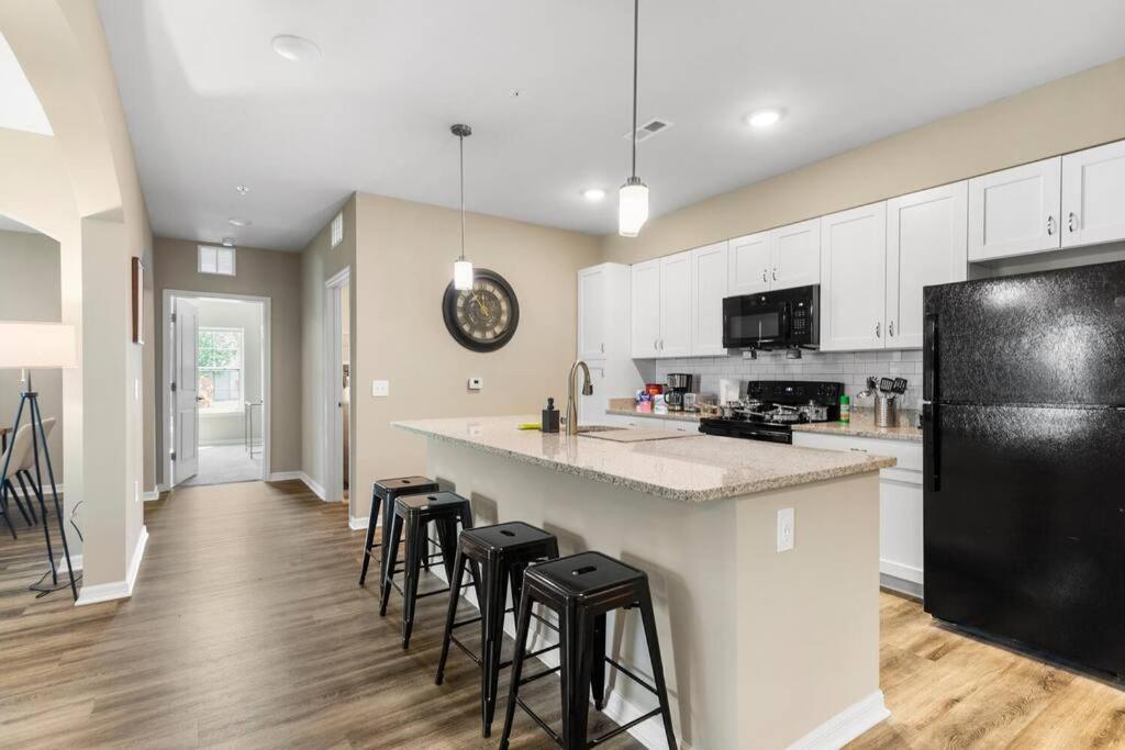 Elegant 2 Bed/2 Bath Apartment In Melbourne Fl 외부 사진