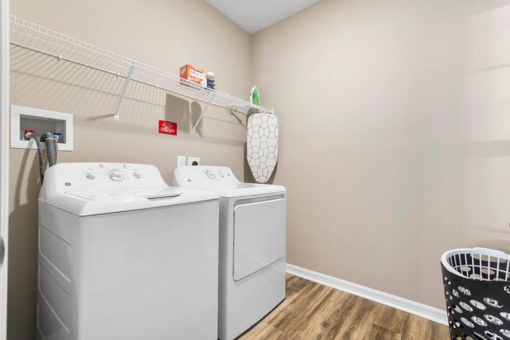 Elegant 2 Bed/2 Bath Apartment In Melbourne Fl 외부 사진