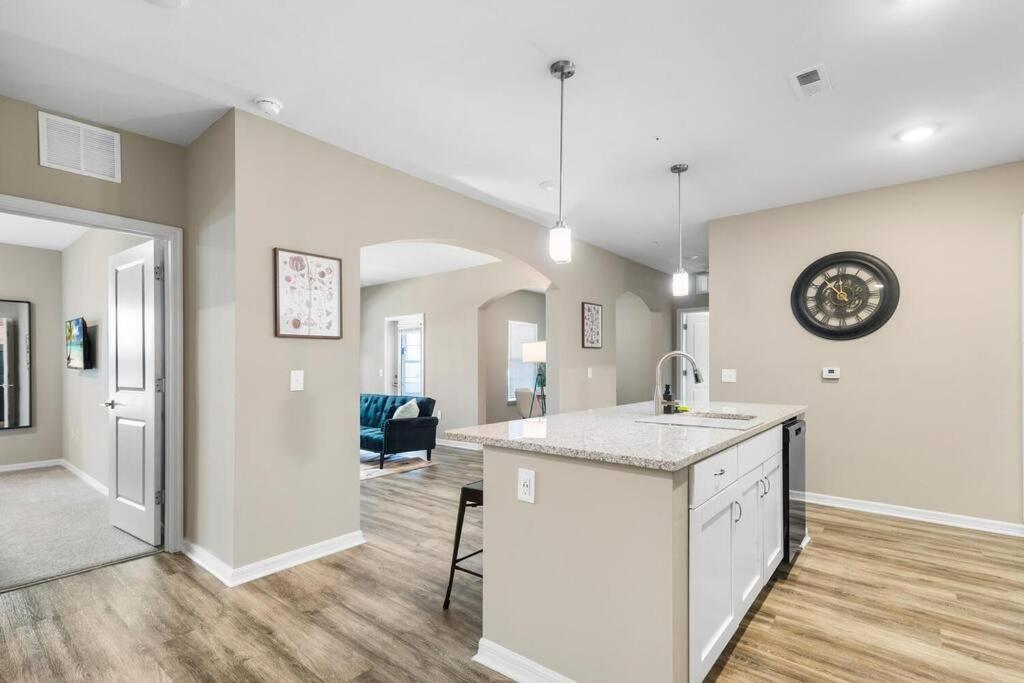 Elegant 2 Bed/2 Bath Apartment In Melbourne Fl 외부 사진
