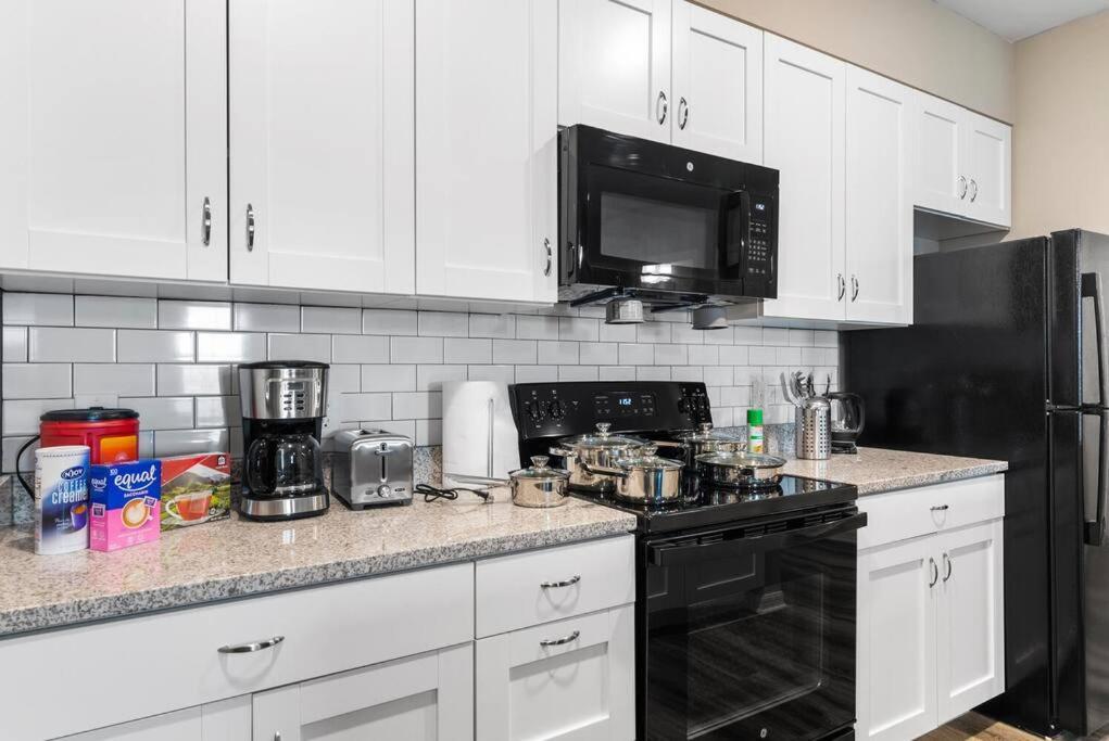 Elegant 2 Bed/2 Bath Apartment In Melbourne Fl 외부 사진